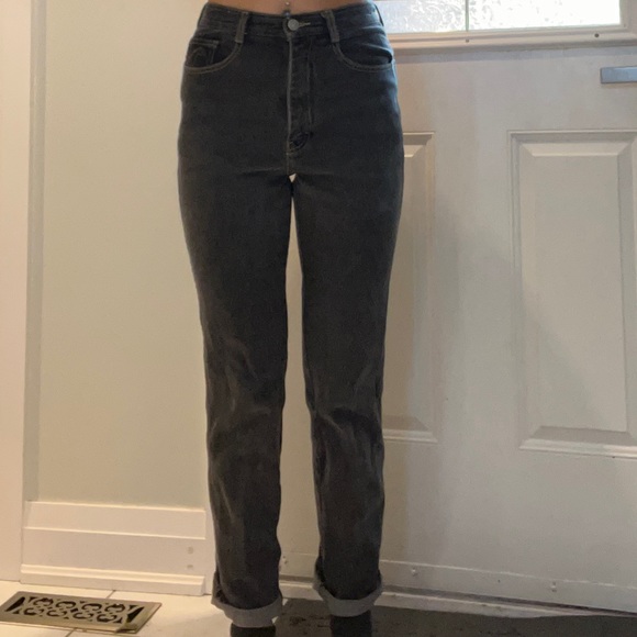 Vintage jordache jeans, tight fitted with baggy legs. - Picture 3 of 4